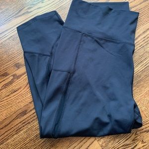 Zyia Light and Tight black crop leggings